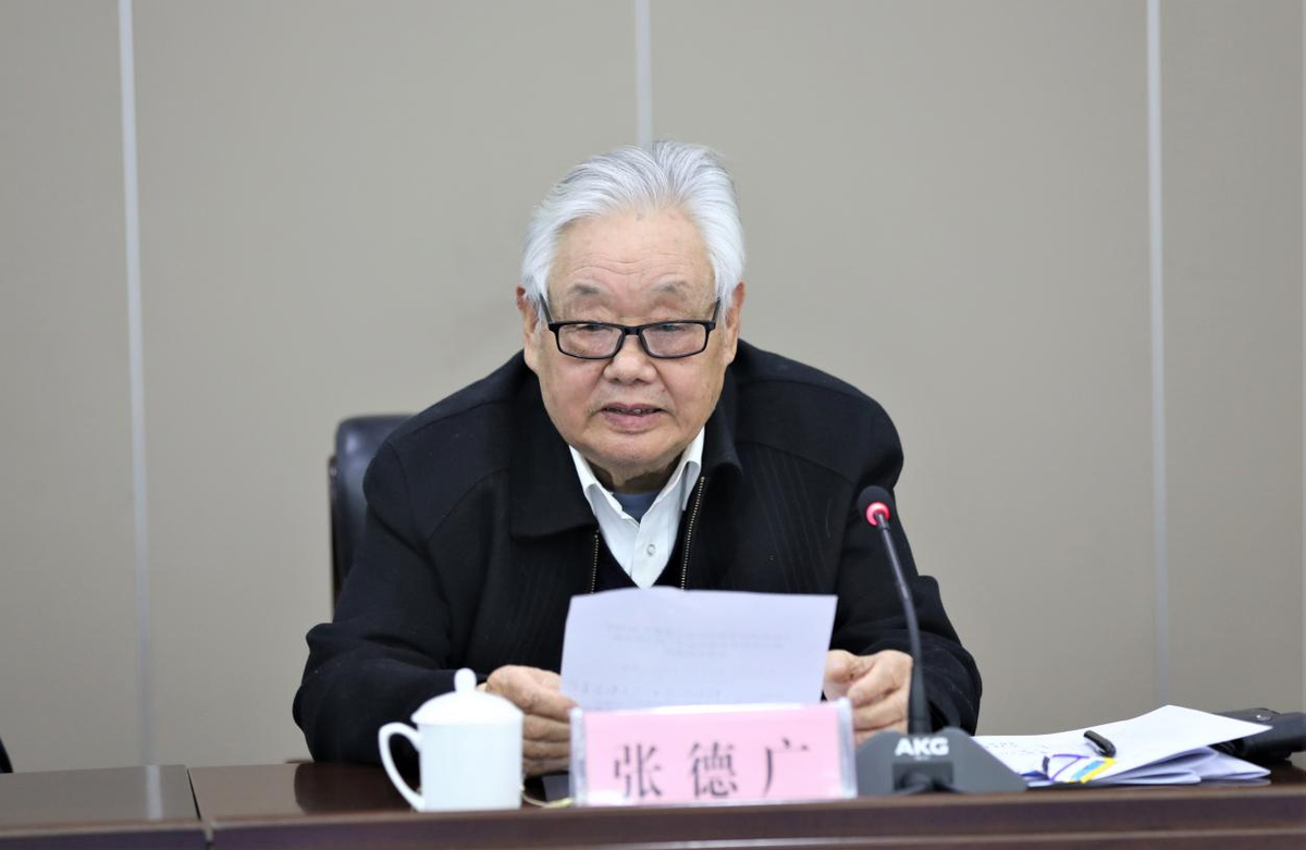 省教育厅召开纪念关工委成立30周年暨全省教育系统关心下一代工作表彰大会 省教育厅召开纪念关工委成立30周年暨全省教育系统关心下一代工作表彰大会